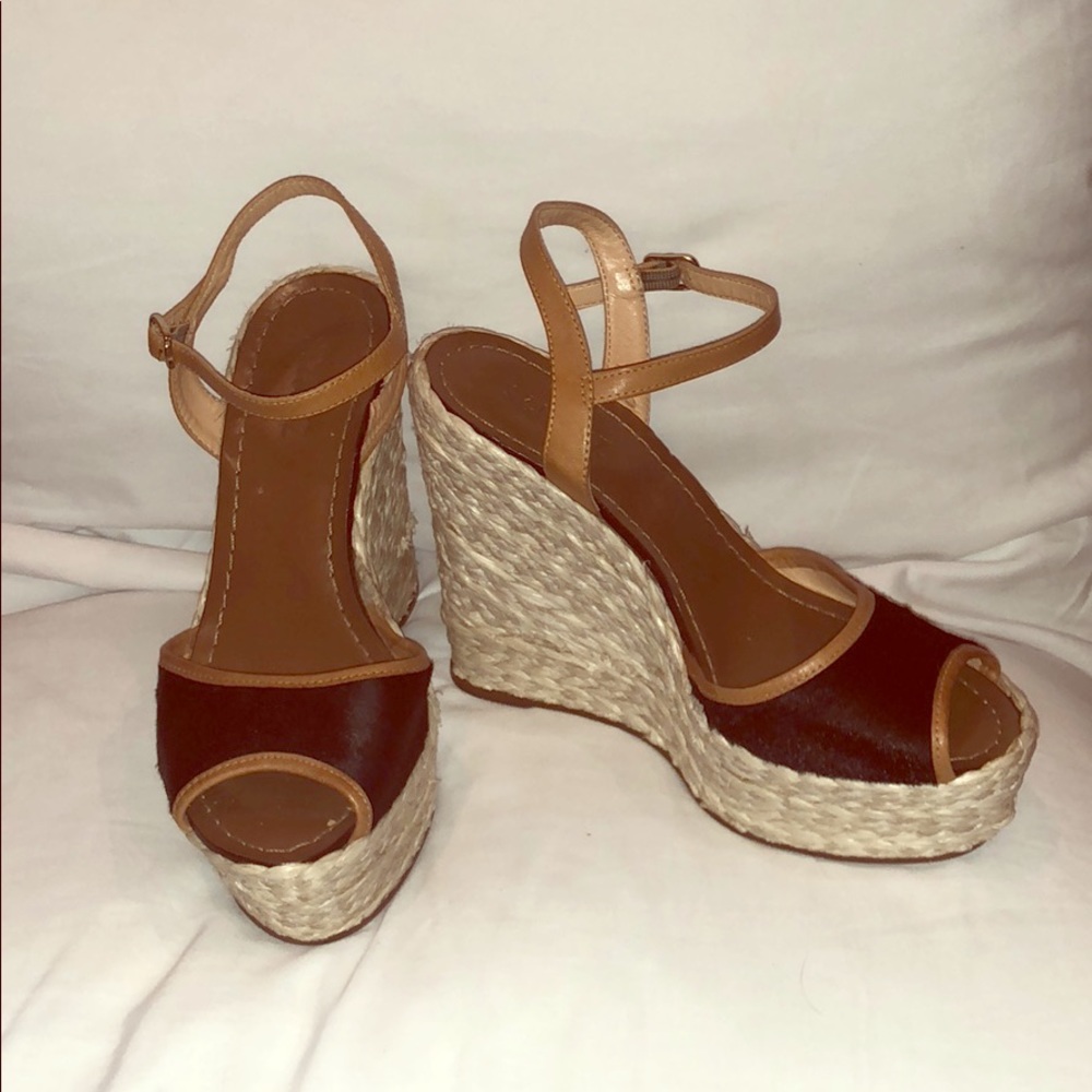 Schutz Wedge in Black and Brown. EUC